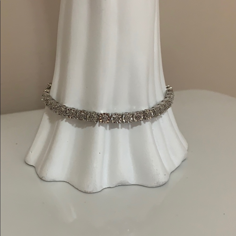 NWT sterling silver 1/4 cttw diamond bracelet - Picture 2 of 7